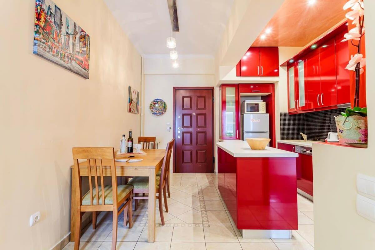 Athens Strawberry Hideaway - City Chic Retreat المظهر الخارجي الصورة